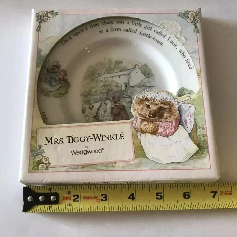 Wedgwood Beatrix Potter Mrs. Tiggy-Winkle Plate